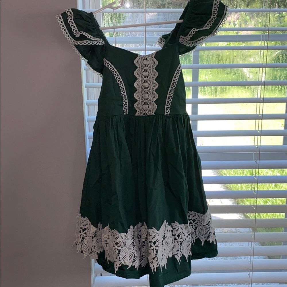 Trisha Scully green little girls dress